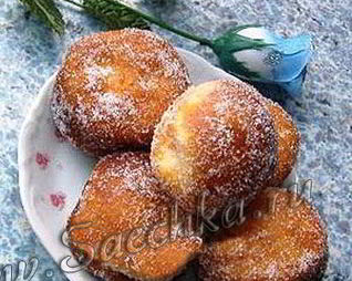 Пончики с джемом Berliner