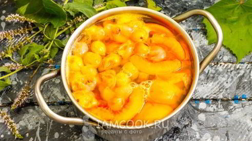 компот из персиков и винограда на зиму