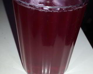 Компот из вишни и крыжовника