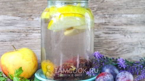 компот из яблок и слив на зиму