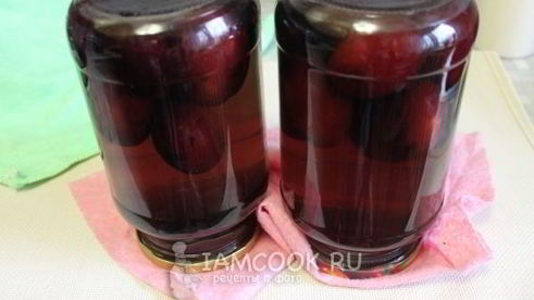 сливовый компот с косточками на зиму