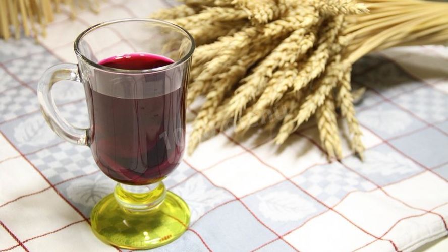 Рецепт супа-компота из свеклы — rotriewesuppe