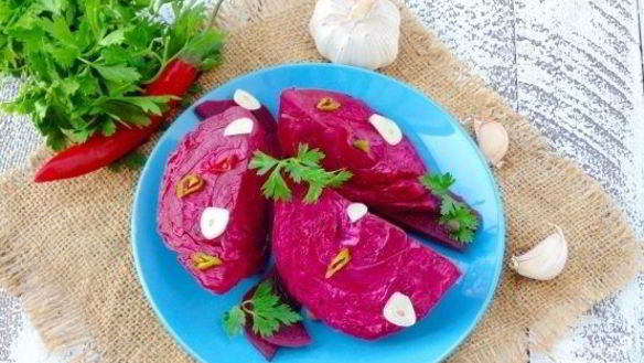 Рецепт Капусты, маринованной по-грузински со свеклой