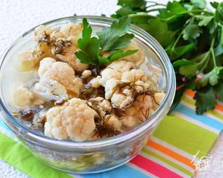 Маринованная цветная капуста в микроволновке