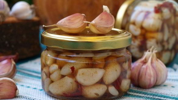Рецепт Маринованного чеснока на зиму