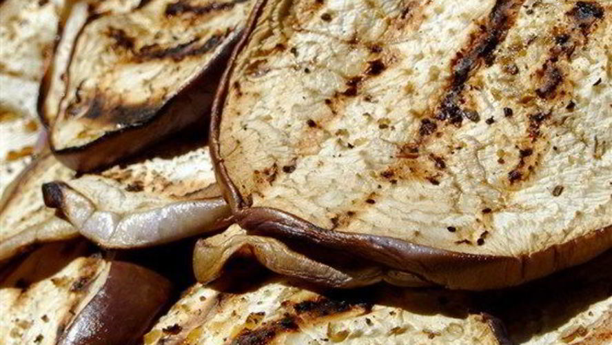 Рецепт маринованных баклажанов с каперсами и мятой