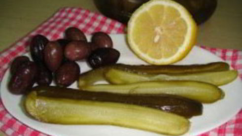 маринованные огурцы с укропом