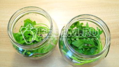 маринованные помидоры черри с петрушкой