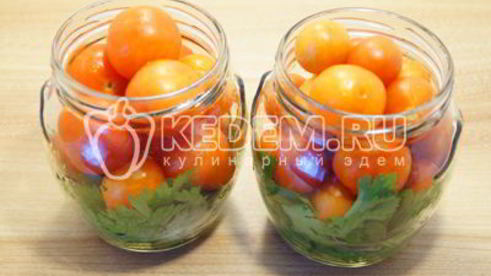 маринованные помидоры черри с петрушкой