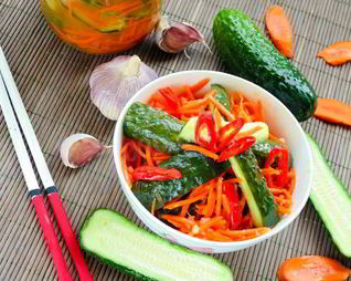 Огурцы по-корейски на зиму пальчики оближешь