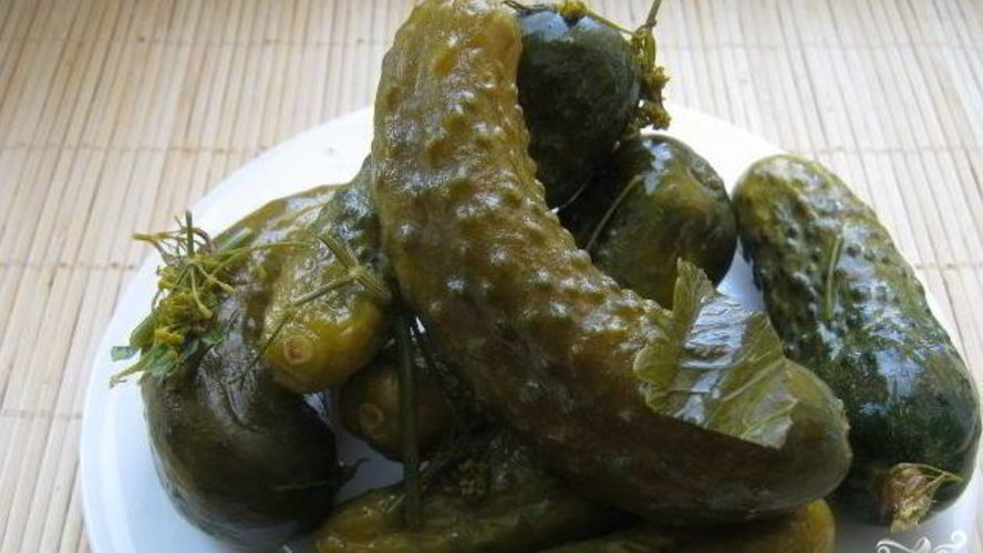 Рецепт острых огурчиков на зиму