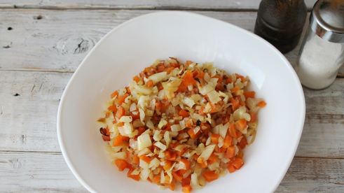 перец фаршированный капустой и морковью на зиму