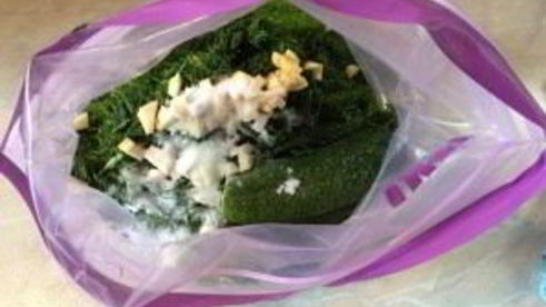 малосольные огурчики с чесноком