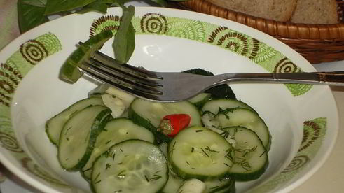 малосольные огурцы к обеду