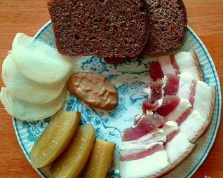 Сало в рассоле по-домашнему