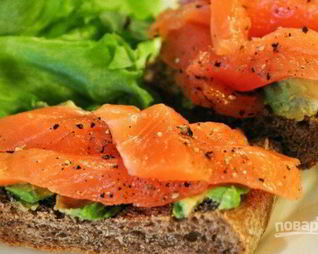 Слабосоленая форель