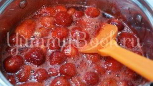 клубничное варенье с желином