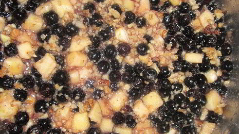 варенье из черноплодной рябины с орехами, яблоками и лимоном