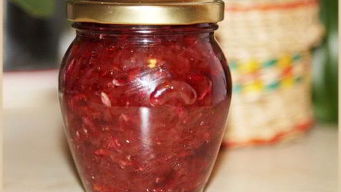 варенье из лепестков чайной розы