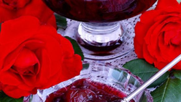 Рецепт Варенья из лепестков роз