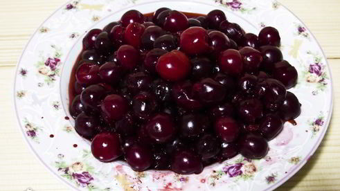 вишня в собственном соку на зиму