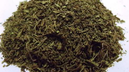 заготовка пряности — чабер, эстрагон