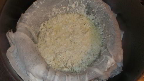 адыгейский сыр