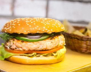 Бургер с семгой