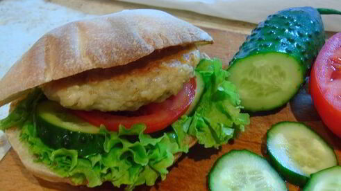 домашние гамбургеры с куриными котлетками