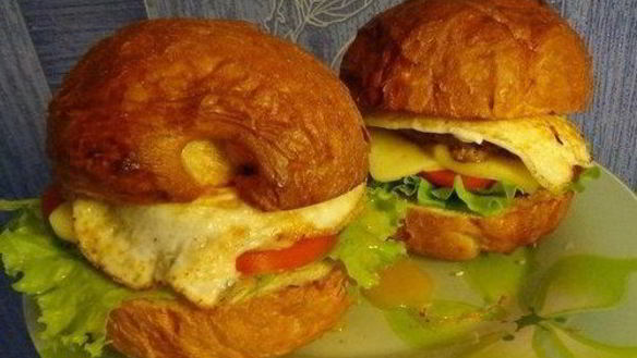 Рецепт Домашнего бургера Сытого Джо