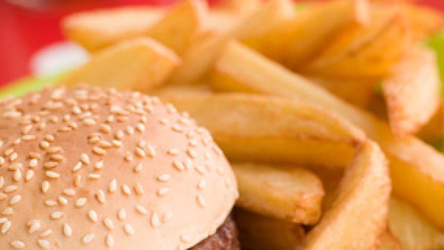 Рецепт гамбургера с картофелем фри