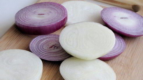 гамбургеры дижон с запеченным луком