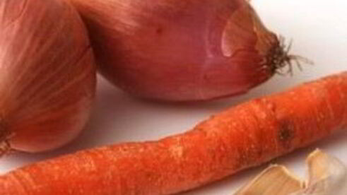 гамбургеры с котлетами из чечевицы, овощей и сыра