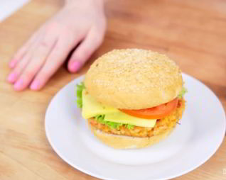 Крабсбургер с крабовой котлетой