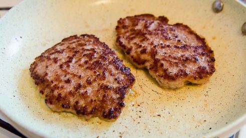 мясной бургер