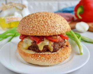 Очень вкусный бургер