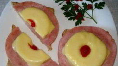 бутерброды с ананасом