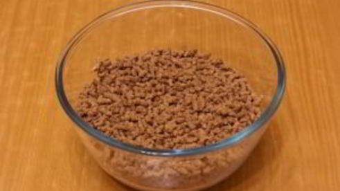 бутерброды с паштетом из куриной печени