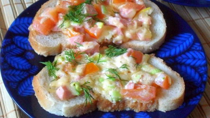 Рецепт горячих бутербродов мозаика