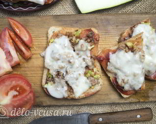 Горячие бутерброды с фаршем