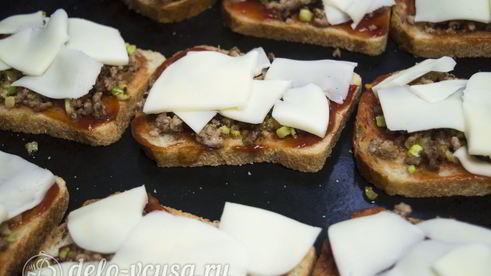 горячие бутерброды с фаршем