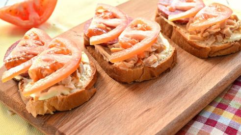 горячие бутерброды с кальмарами