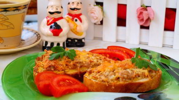 Рецепт Горячих бутербродов с тунцом