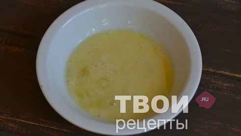 горячие бутерброды с яйцом и грибами