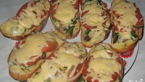 Рецепт Горячего бутерброда со шпротами
