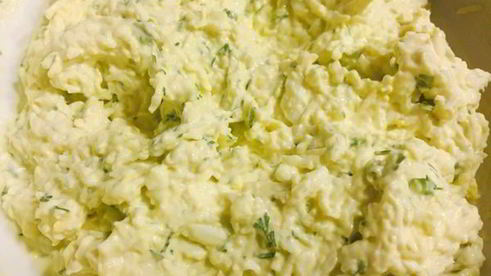 закусочные бутерброды со шпротами