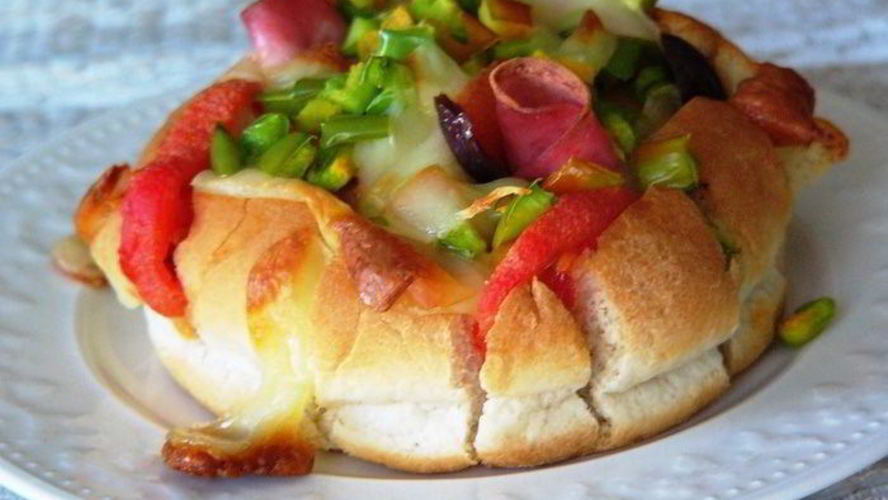 Рецепт запеченного бутерброда из хлебной булочки