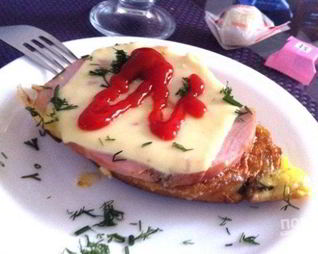 Жареные горячие бутерброды в льезоне