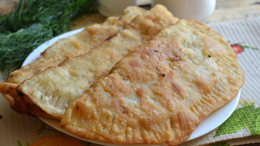Рецепт чебуреков с мясом