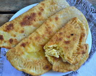Чебуреки с сыром